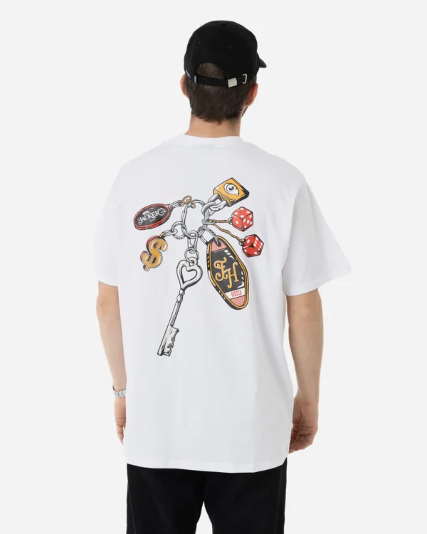 Keychain T-Shirt – Image 3