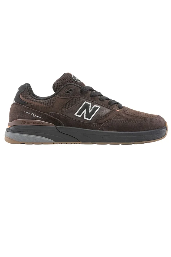 NM933