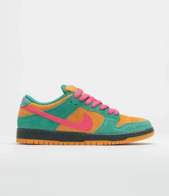 Dunk Low Pro